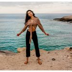 Damska bluzka na lato z długim rękawem