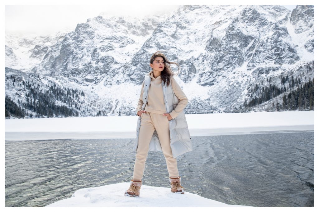 damska kolekcja dresowa rue paris w stylizacji z kamizelką