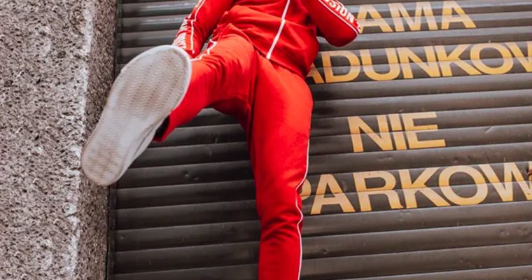 Męski strój sportowy