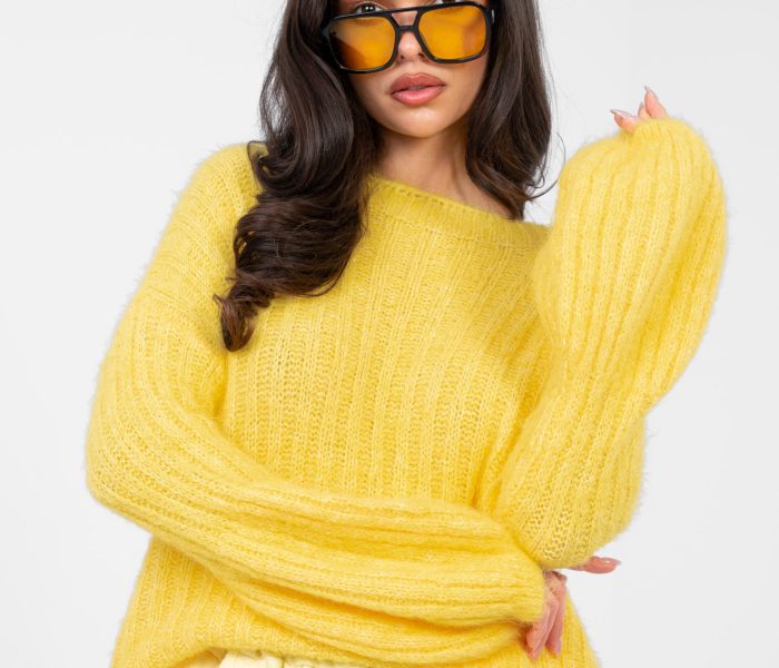 Akcesoria damskie w hurcie – jak budować rentowną ofertę dodatków w sklepie fashion B2B