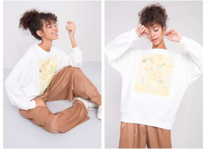 Biała bluza damska z nadrukiem w stylizacji na lato