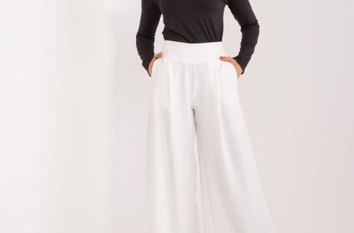 Quiet Luxury: Jak wyglądać stylowo bez logotypów?