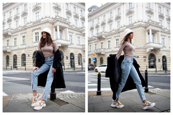 Bluzka damska w hurtowni online w kolorze beżowym